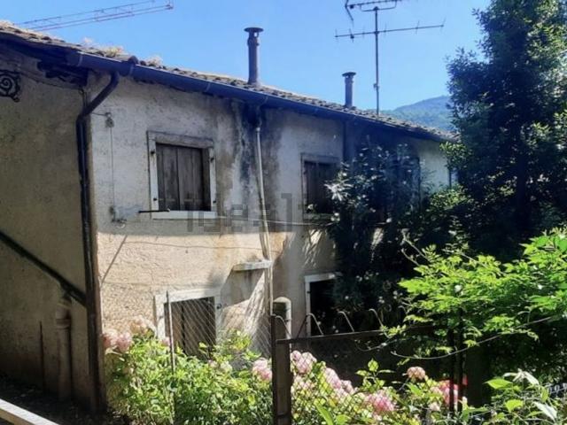 Costruzione in vendita di m² in Vicolo Valle, 11