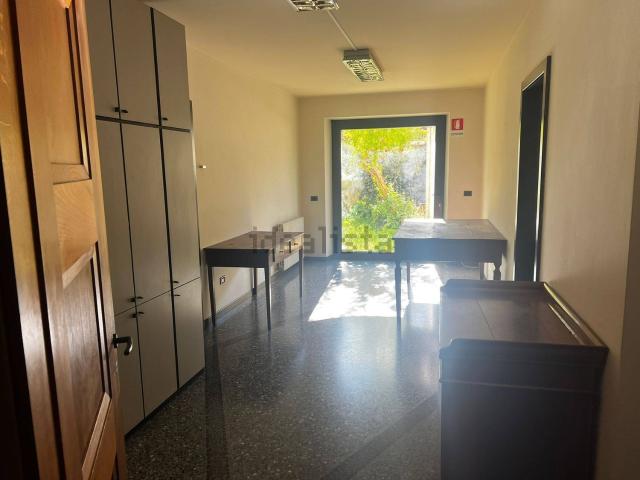 Costruzione in affitto di m²