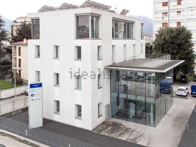 Costruzione in affitto di m²