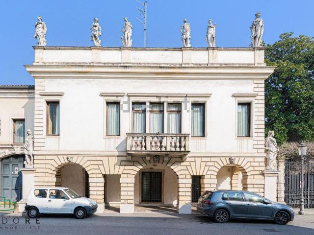 Costruzione in affitto di m² in Via Giambattista Belzoni