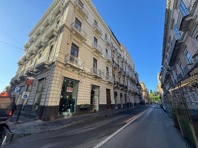 Costruzione in affitto di m² in Via Umberto I, 48