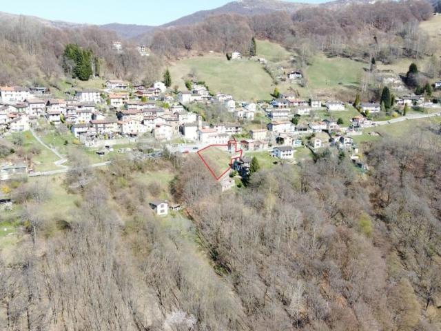 Costruisci il tuo sogno con vista Terreno panoramico edificabile