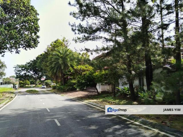 Cosy Mihrab Bungalow Lot @Bukit Jelutong