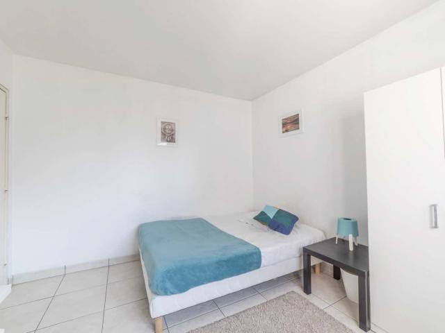Cosy and bright room 12m² ST37