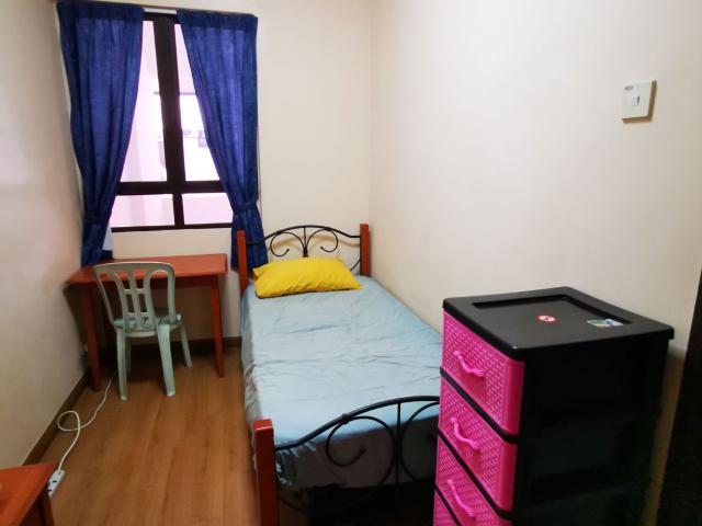 Cosy and Private Single Rooms in Mutiara Oriental Condominium, Petaling Jaya