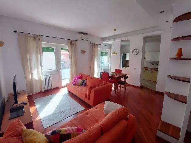Cosy and Quiet Apartment in CITTA' GIARDINO MONTESACRO Cribmed