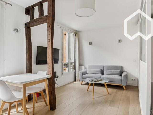 Cosy apartment near Canal SaintMartin