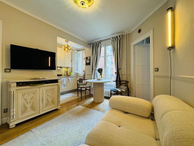 Cosy, central, quiet, romantic, design Flat
