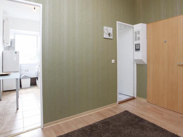 Cosy double bedroom in a 4 bedroom flat, close to the U Otisstr. Berlin metro station