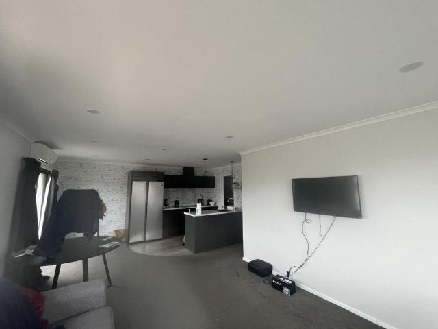 Cosy Furnished Unit
