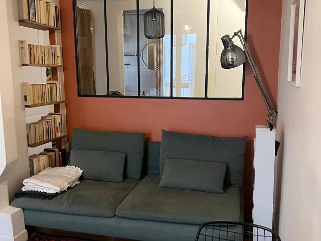 Quiet apartment at the foot of Sacré Cœur – Montmartre – 1 separate bedroom