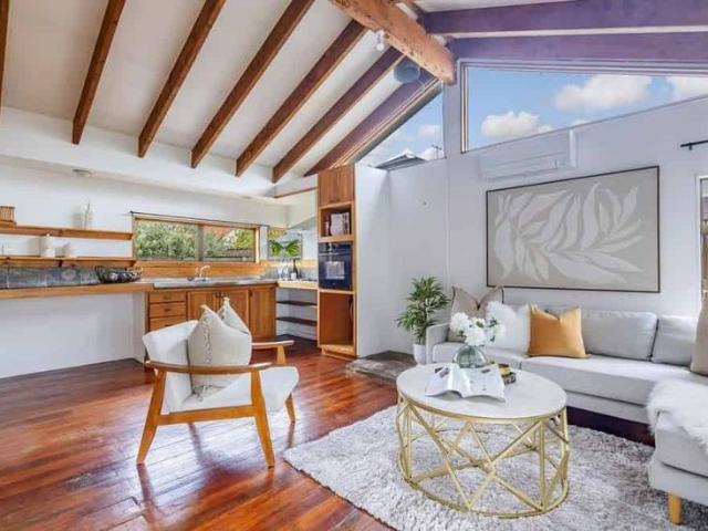 Cosy, Private One Bedroom Home