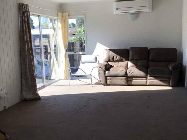 Cosy rental in Wattle Downs