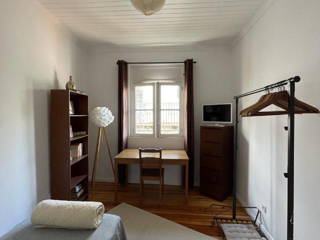 Cosy room in the center of Alfama