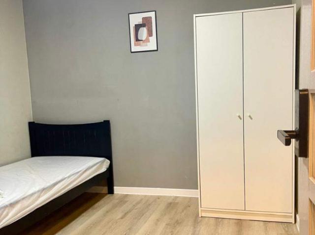 Cosy room utility included