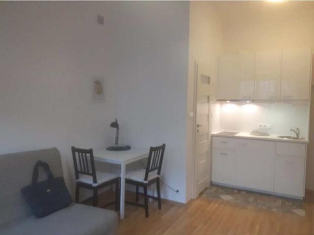 COSY STUDIO FLAT in OCHOTA DISTRICT close to UW I FROM JULY