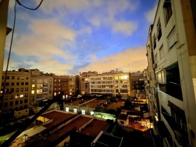 Cosy single bedroom in Dreta de l'Eixample