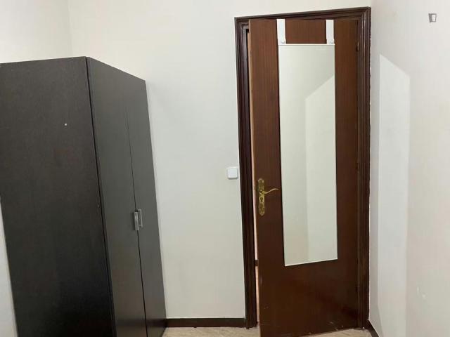 Cosy single bedroom in Dreta de l'Eixample