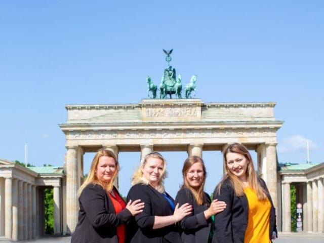 Cosy single bedroom in 3 room apartment in Charlottenburg