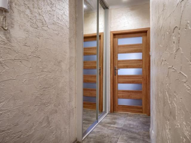 Cosy twin bedroom near Szwedzka metro station