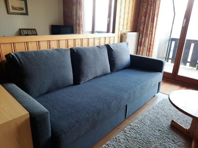 Cosy 2.5 room furnished apartment. Summer season rental
