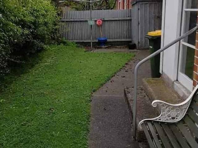 Cosy 2 Bedroom house in central area of Levin