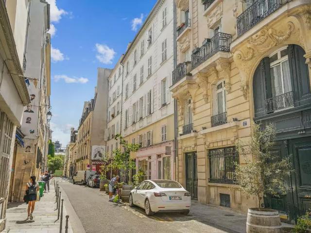 Cosy 2P studio in the heart of the Marais