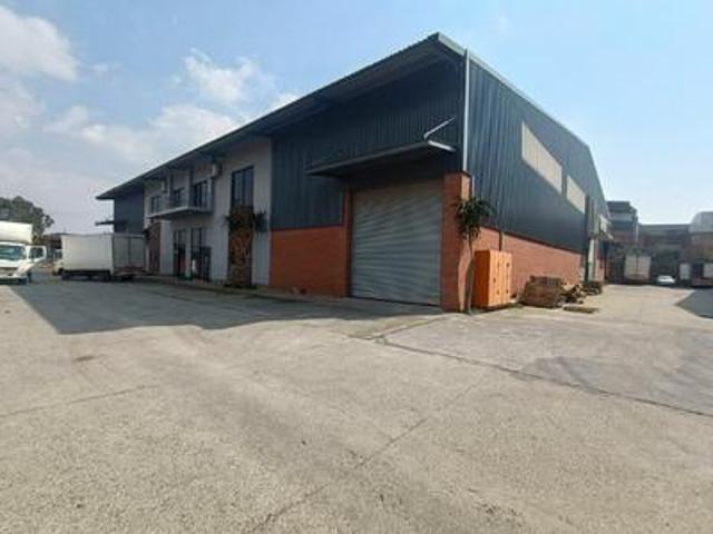 cosmo business park warehouse to let.