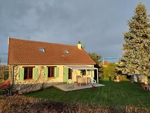 Cosne Cours sur Loire 58200 Achat / Vente maison 5 pièces t5 au dernier étage