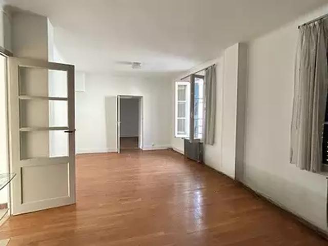 Cosne Cours sur Loire 58200 Location appartement 3 pièces t3 au dernier étage