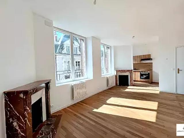 Cosne Cours sur Loire 58200 Location appartement 2 pièces t2