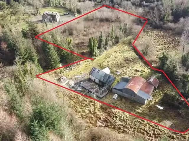 Cottage and Outbuildings at, Toomans, Keshcarrigan, Co. Leitri.
