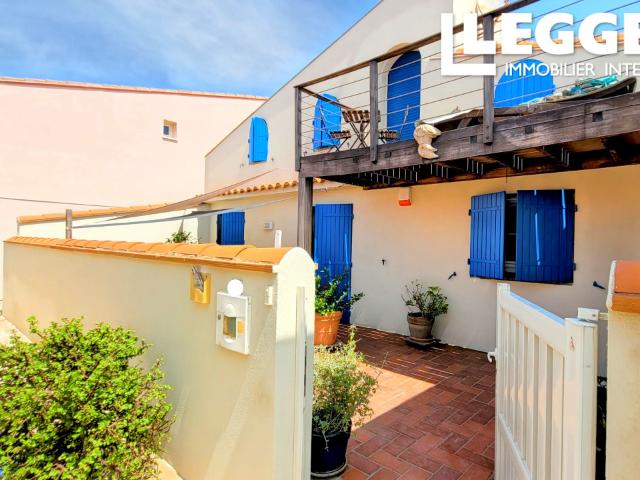 Cottage de pêcheur vue lagon, terrasse privée et parking. À 400 m de la mer – plein de charme !