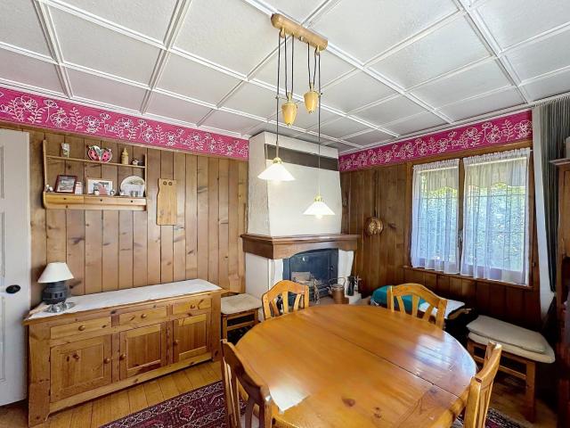 Cottage Haus auf einem freistehenden Grundstück