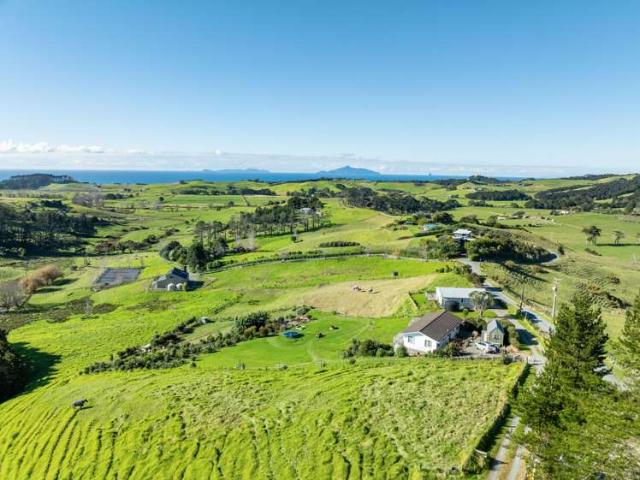 Cottage Hill Way, Waipu, Whangārei