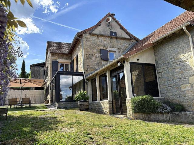 Cottage pittoresque à la campagne à Puylagarde 135m² Parisot