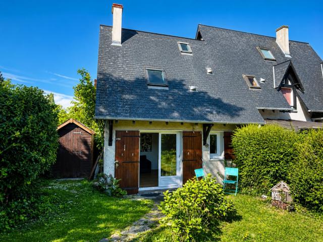 COTTAGE 2 PIECES REFAIT A NEUF JARDIN 200M2 + PARKING !