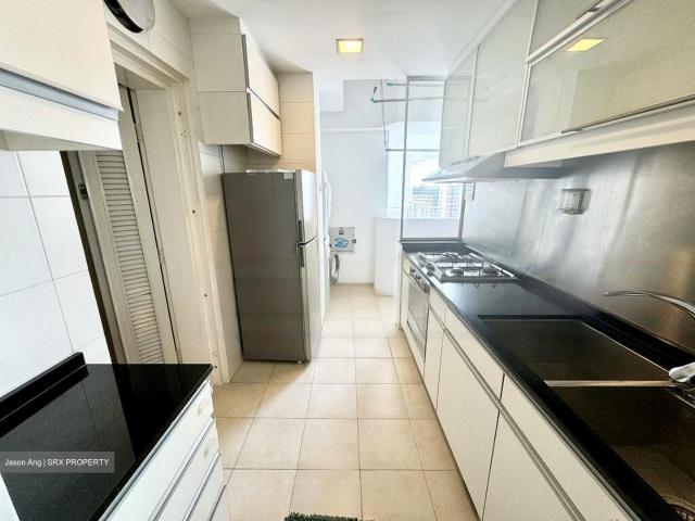 Cote D'azur D15, Condominium