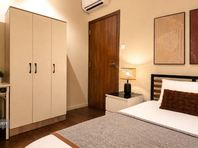 Cote D'azur D15, Condominium
