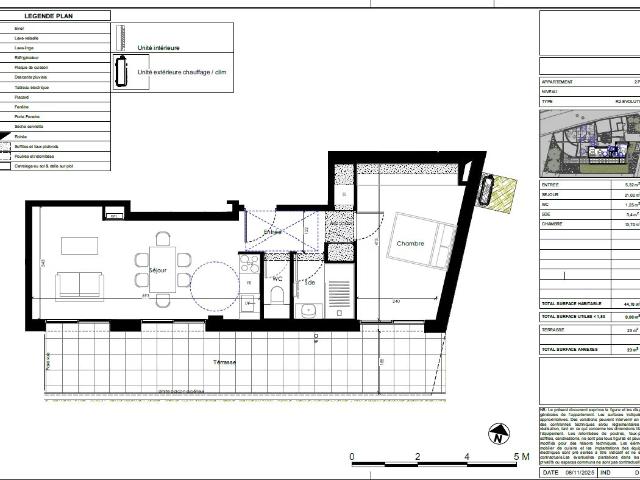 COTE PAVEE, Local professionnel de 44 M² avec Terrasse et Parki