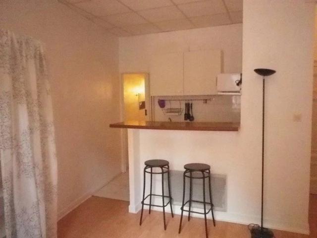 Cote Pavée T1 meublé