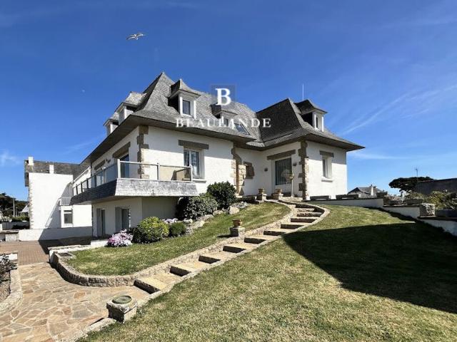 LE CROISIC Maison face mer, plus de 320 m² hab grand jardin exposé plein sud