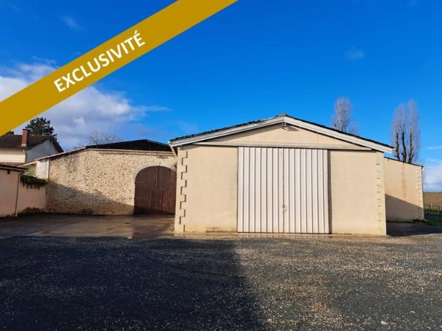 Côteaux de Saint Macaire, Bâtiments agricoles de 785 m2 785m² Saint Macaire