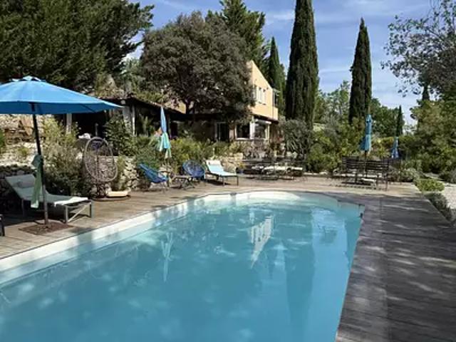 Cotignac 83570 Achat / Vente maison 5 pièces t5 piscine