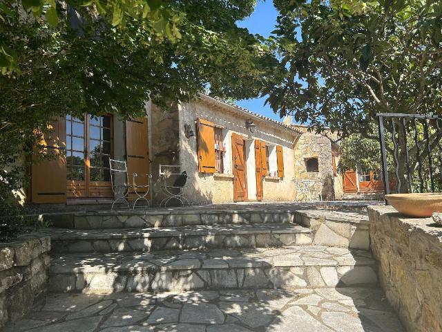 Cotignac Vente Propriété/château 83