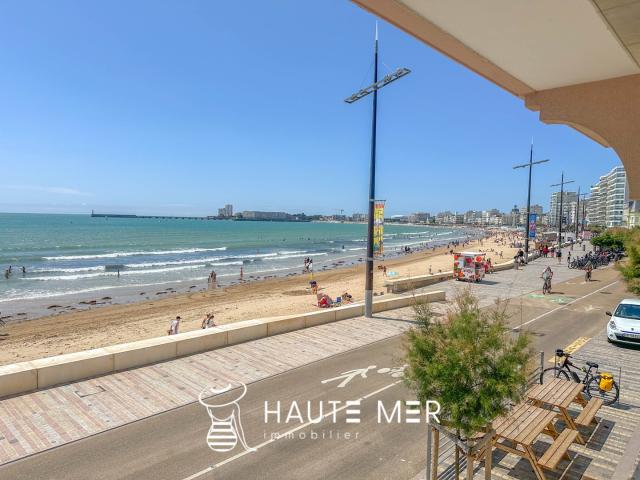 COUTEAU Appartement T2 face mer de 47m2 avec terrasse privative