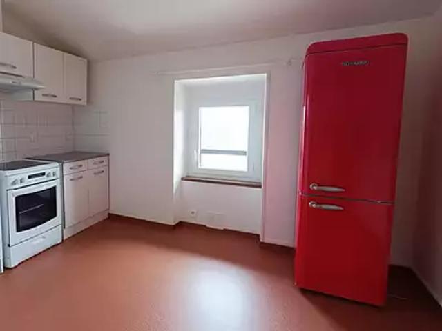 Couzeix 87270 Location appartement 2 pièces t2 au dernier étage parking