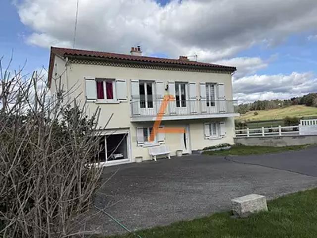 Coubon 43700 Achat / Vente maison 5 pièces t5