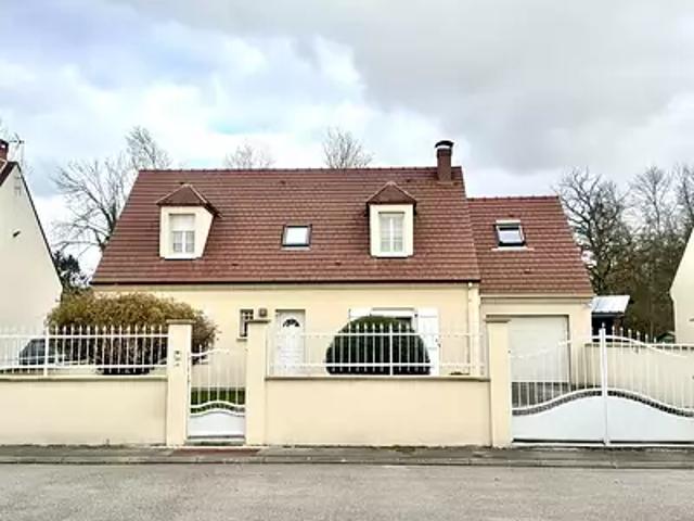 Coudun 60150 Achat / Vente maison 5 pièces t5 au dernier étage terrasse