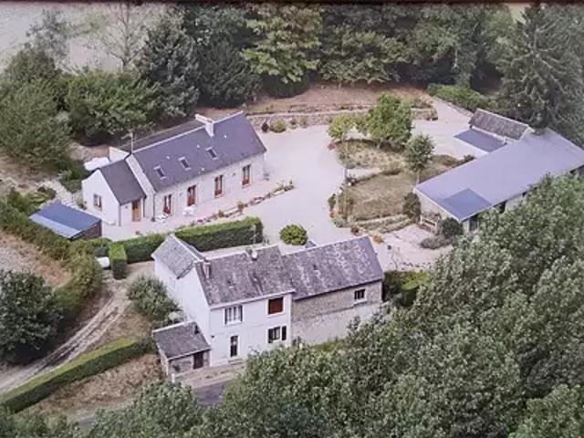 Couëtron au Perche 41170 Achat / Vente maison 11 pièces t11 au dernier étage